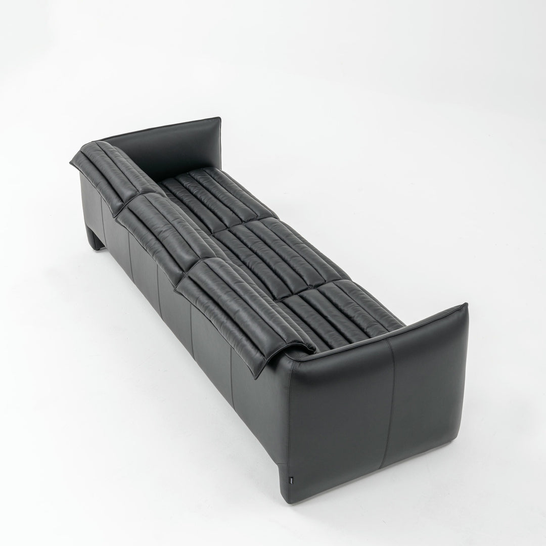 Airframe Sofa 4 Seater