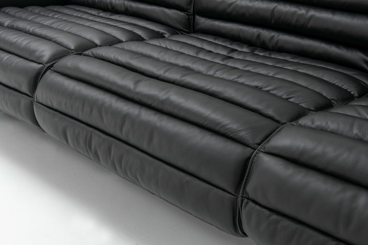 Airframe Sofa 4 Seater