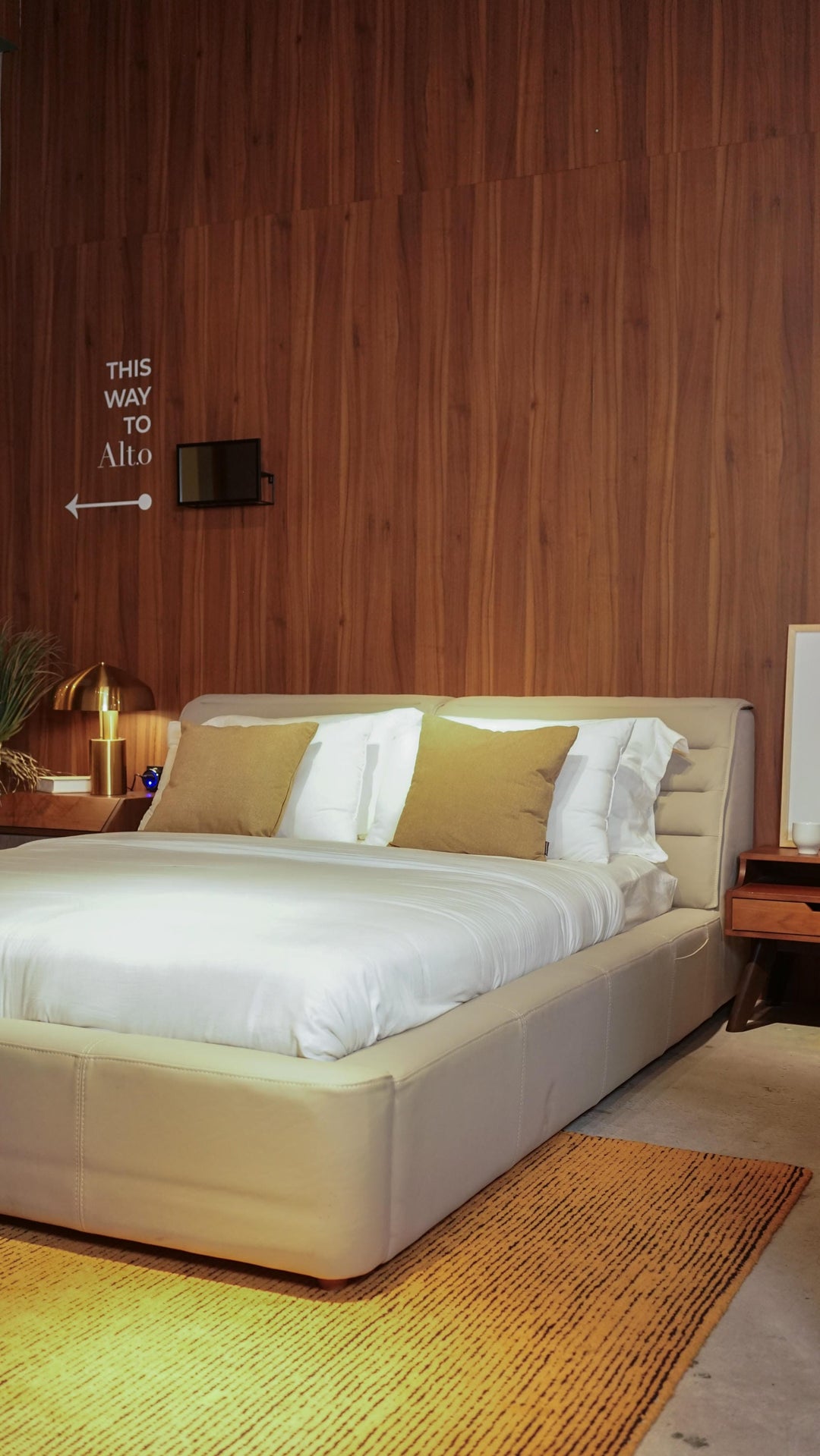 Aviate Bed - Queen