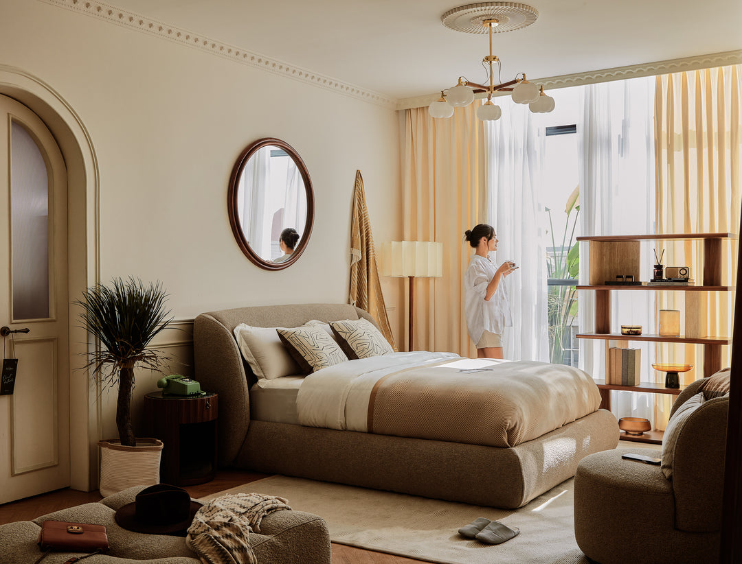 Hotel Paradiso Tall Shelf